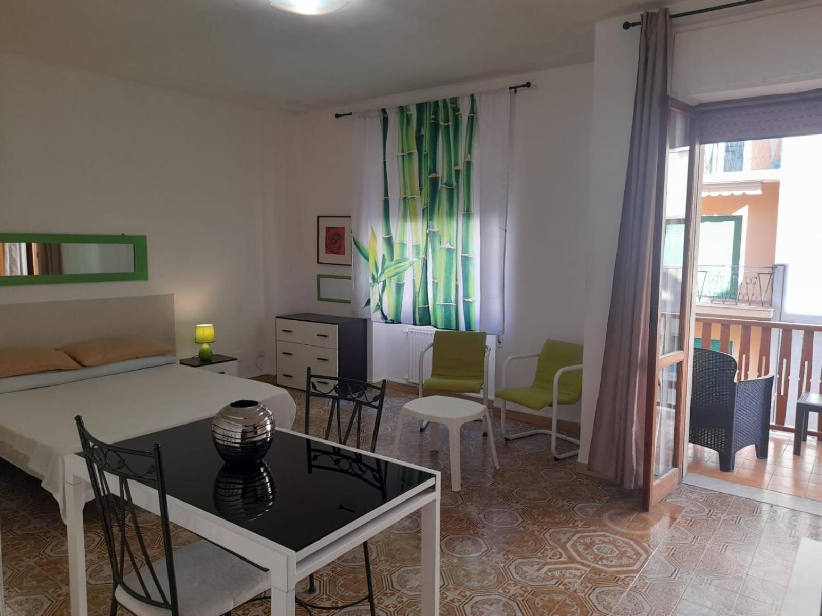 Couette-café Via F 41 Alghero